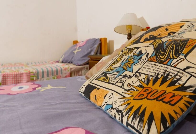 اتاق استاندارد چهار تخته, Sevilla Home