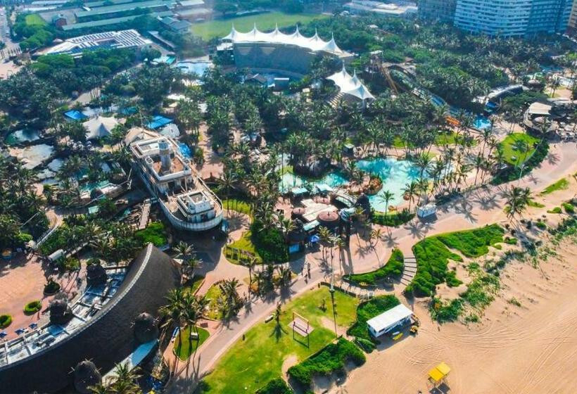 آپارتمان کامفورت 3 خوابه, Point Waterfront Apartments