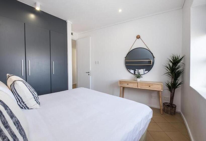 آپارتمان کامفورت 3 خوابه, Point Waterfront Apartments