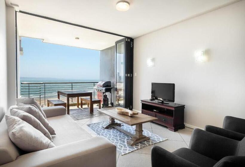 2 Bedroom Deluxe Apartment Sea View, Point Waterfront Apartments