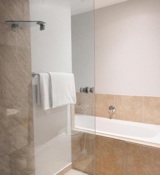 3 Bedroom Deluxe Apartment Sea View, Point Waterfront Apartments