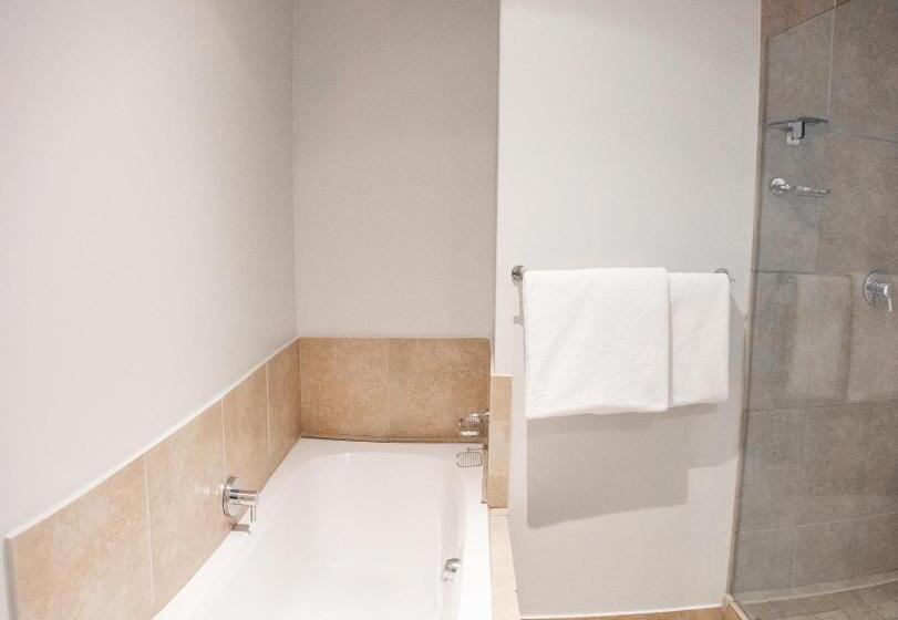 3 Bedroom Deluxe Apartment Sea View, Point Waterfront Apartments