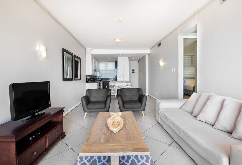 2 Bedroom Deluxe Apartment Sea View, Point Waterfront Apartments