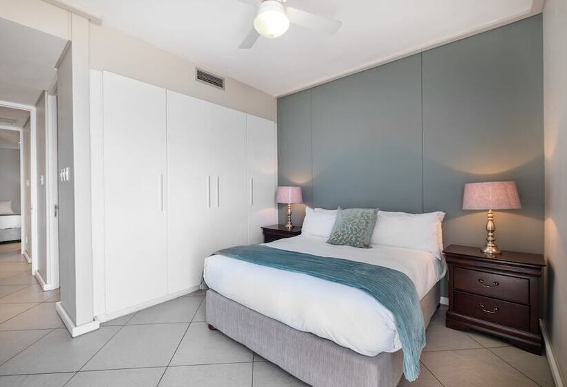 2 Bedroom Deluxe Apartment Sea View, Point Waterfront Apartments