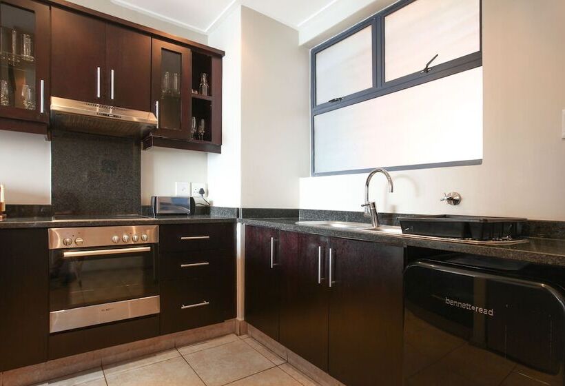 آپارتمان لوکس 2 خوابه, Point Waterfront Apartments