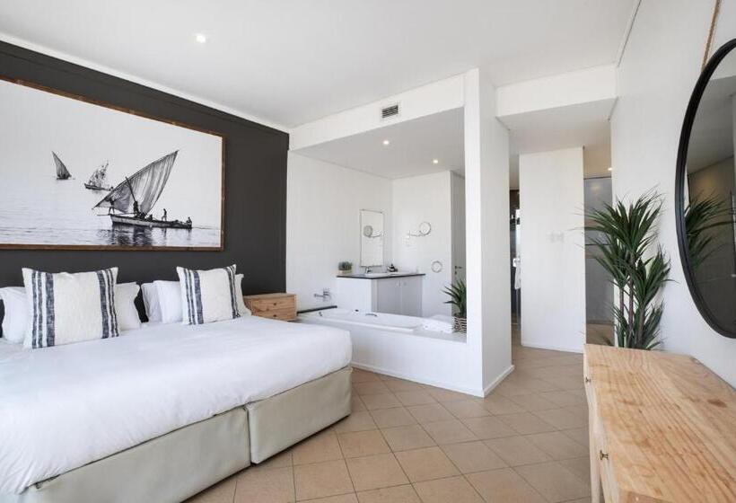 آپارتمان کامفورت 3 خوابه, Point Waterfront Apartments