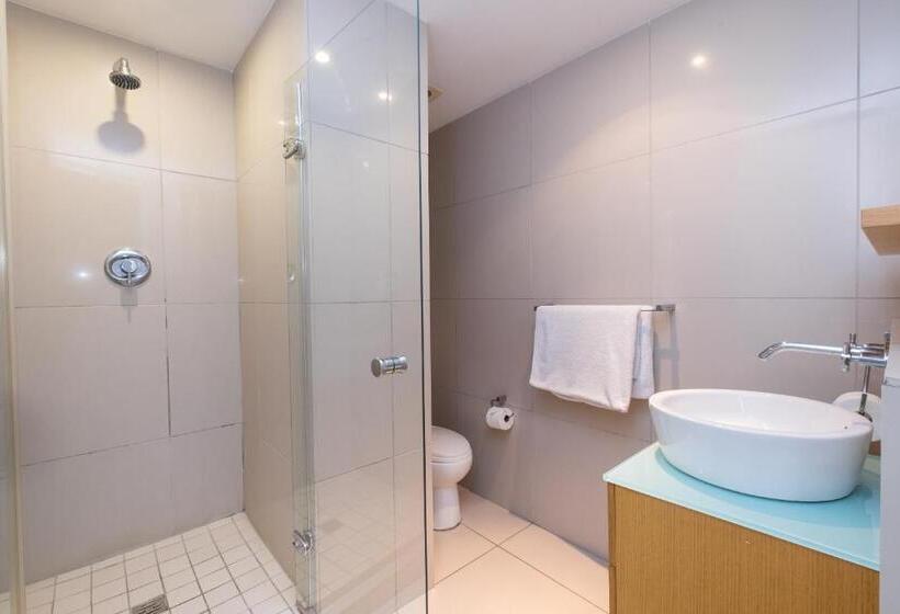 Апартаменты 1 Спальня Вид на Море, Point Waterfront Apartments