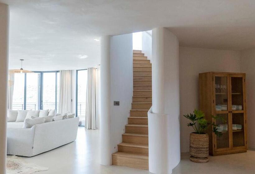 1 Bedroom Penthouse Apartment, Point Waterfront Apartments