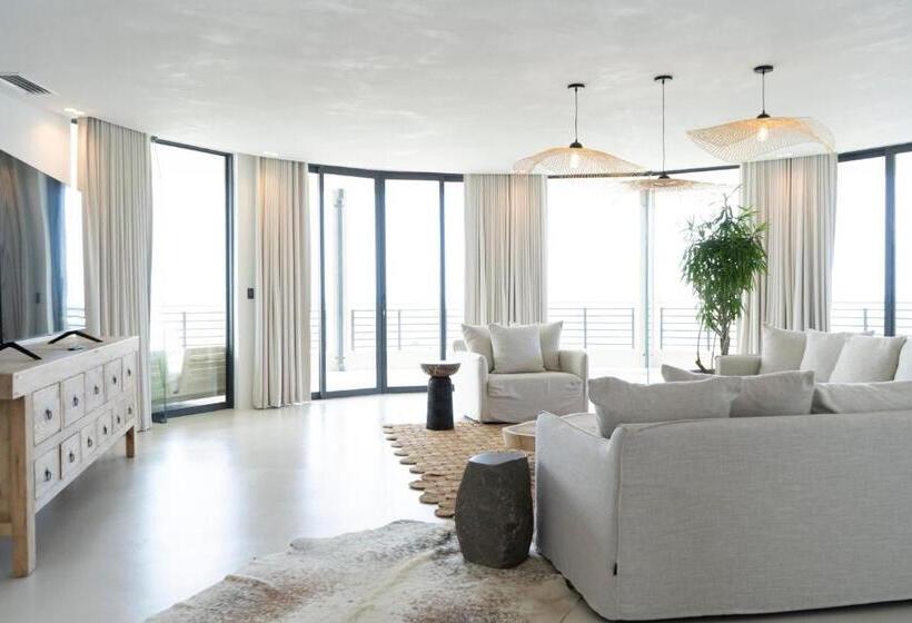 1 Bedroom Penthouse Apartment, Point Waterfront Apartments