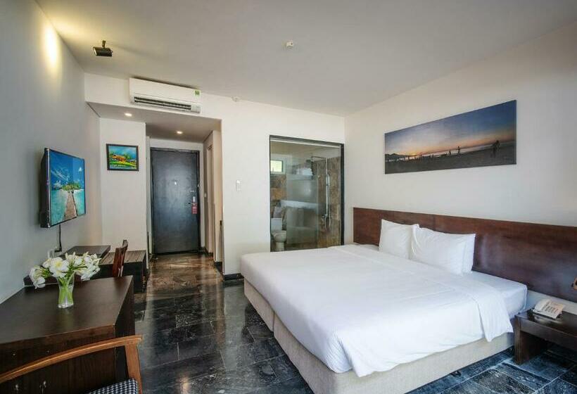 اتاق لوکس با چشمانداز دریا, Temple Da Nang Resort