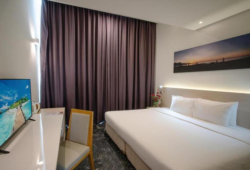 اتاق لوکس با چشمانداز باغ, Temple Da Nang Resort