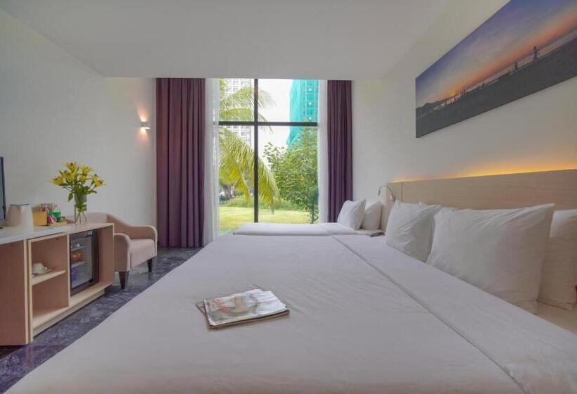 اتاق لوکس خانوادگی, Temple Da Nang Resort