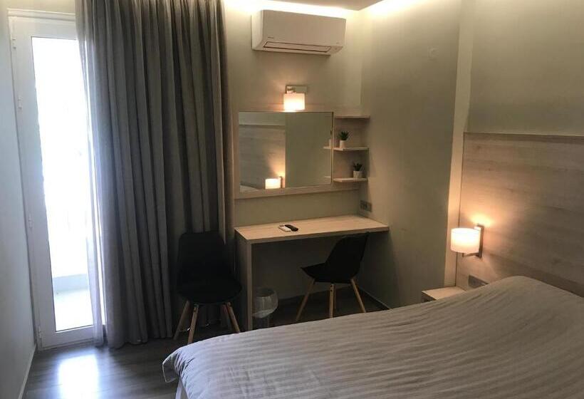 חדר סטנדרט יחיד, Plaza