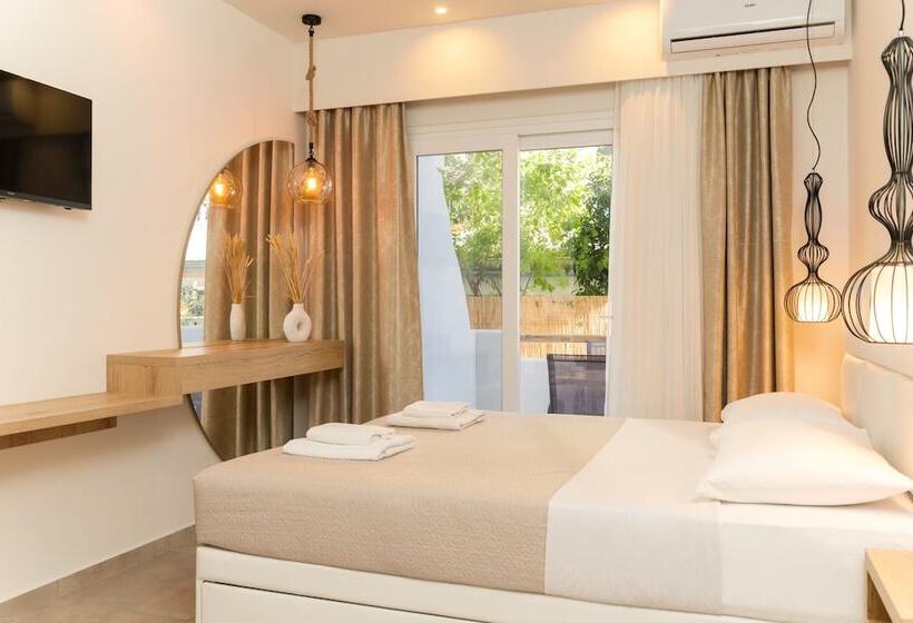 Номер Стандарт, Mystery Suites & Apartments