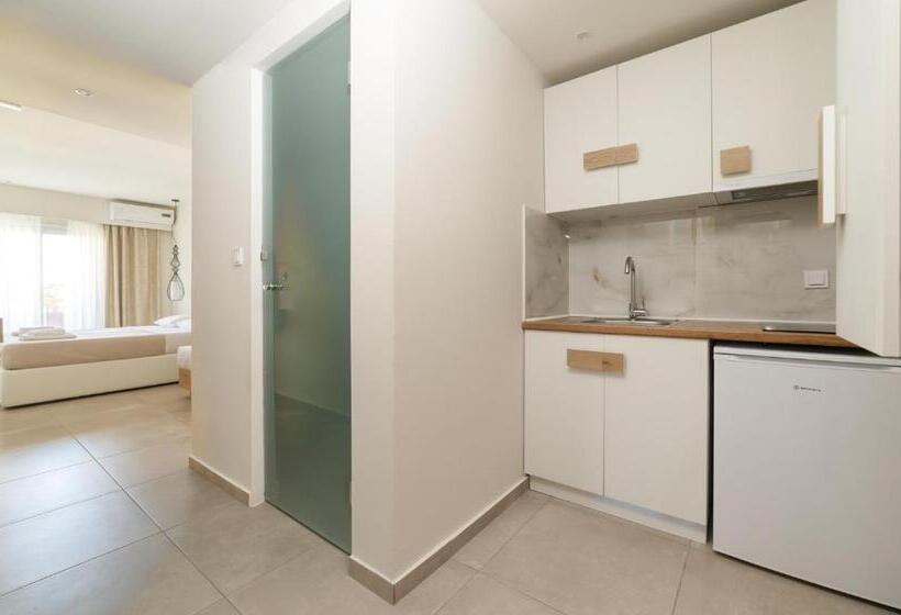 小型套房, Mystery Suites & Apartments