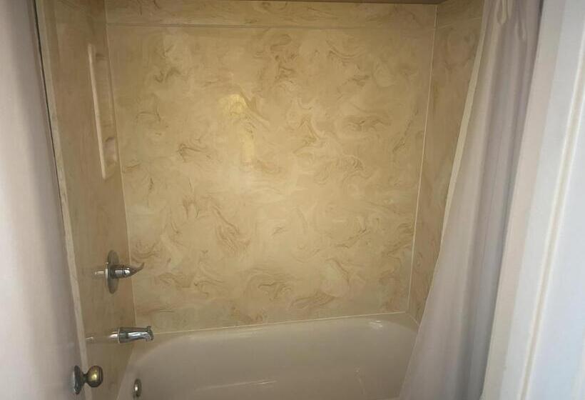 家庭间, The 409 Bolivar Beach