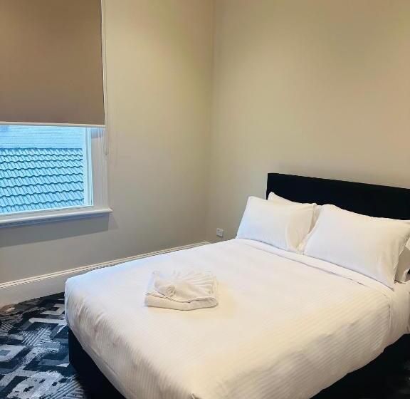 스탠다드 룸 공동 욕실, Tempe Hotel Sydney
