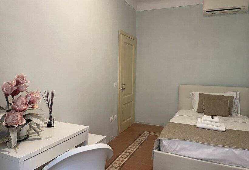 اتاق استاندارد یک نفره, Homelink Firenze   De  Medici