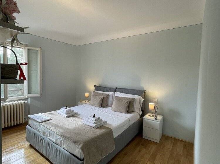 اتاق لوکس, Homelink Firenze   De  Medici