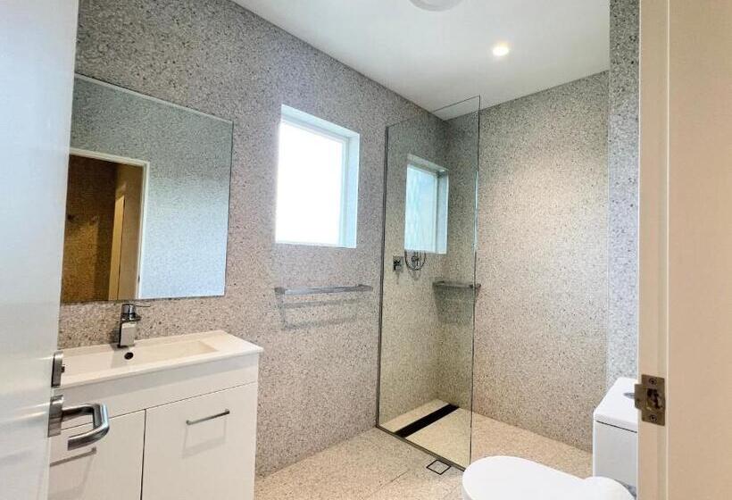 스탠다드 룸 공동 욕실, Tempe Hotel Sydney