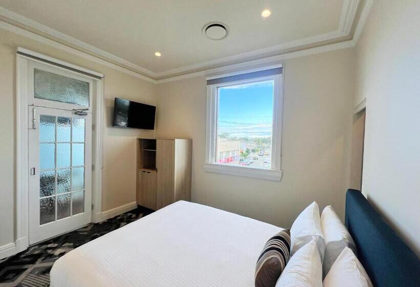 Номер Стандарт с Балконом, Tempe Hotel Sydney