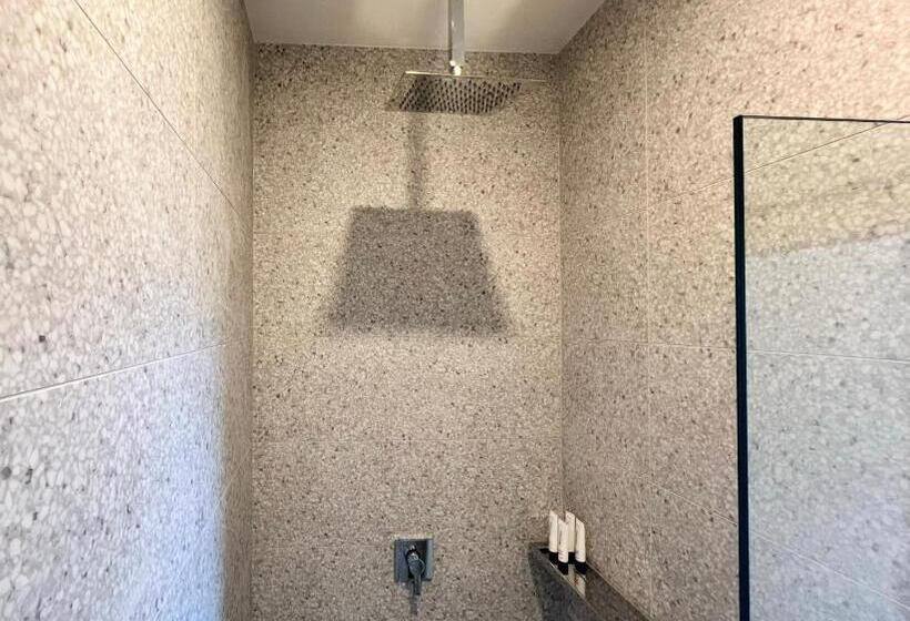스탠다드 룸 퀸사이즈 침대, Tempe Hotel Sydney