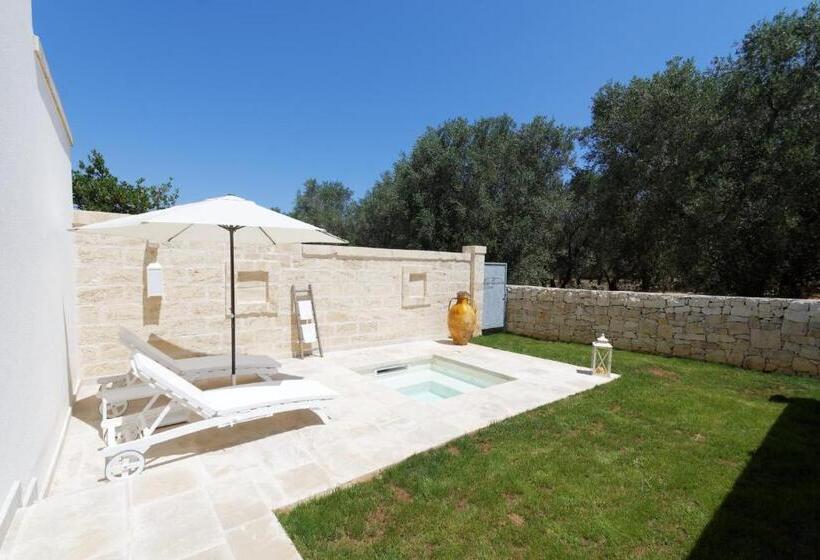 غرفة ديلوكس مزوَّدة بجاكوزي, Masseria Muntibianchi Agriresort Restaurant & Spa