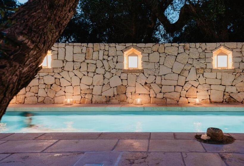 جناح مزود بحمام سباحة, Masseria Muntibianchi Agriresort Restaurant & Spa