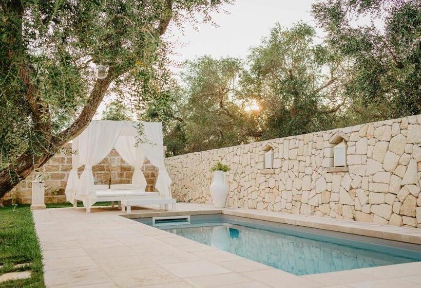 Люкс с Бассейном, Masseria Muntibianchi Agriresort Restaurant & Spa