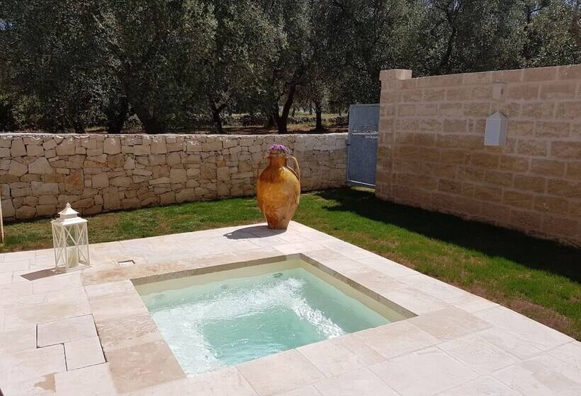 غرفة ديلوكس مزوَّدة بجاكوزي, Masseria Muntibianchi Agriresort Restaurant & Spa