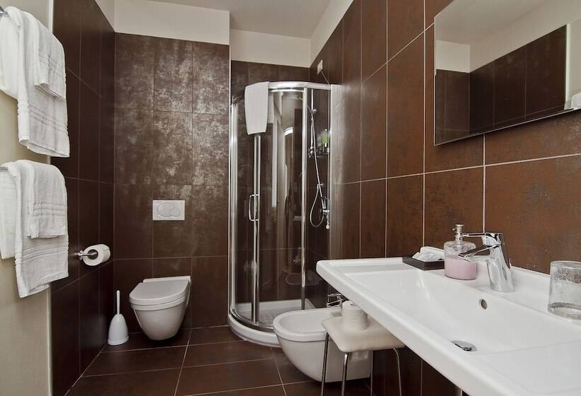 スタンダードルーム, Stile Libero