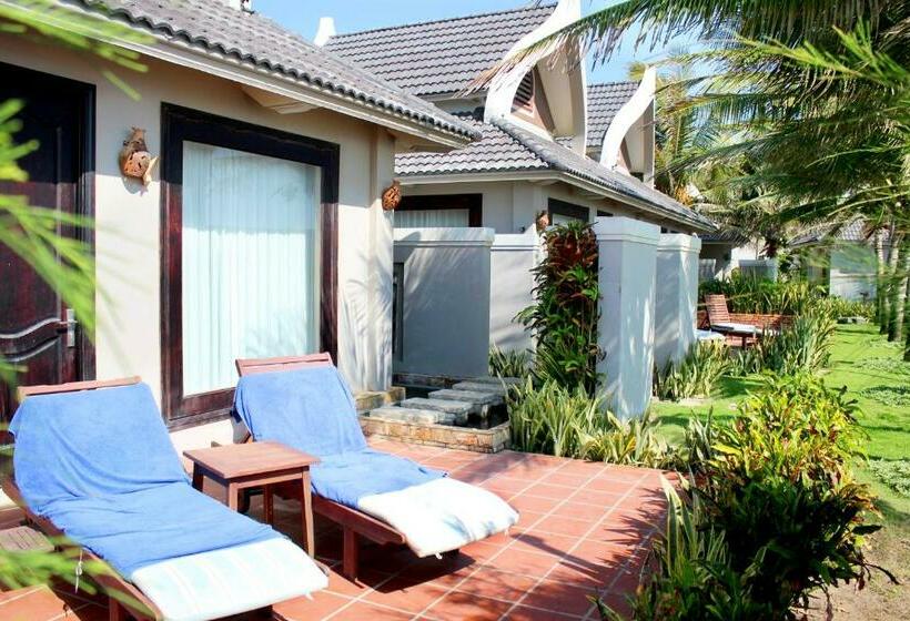 بانگلوی استاندارد, Champa Resort & Spa