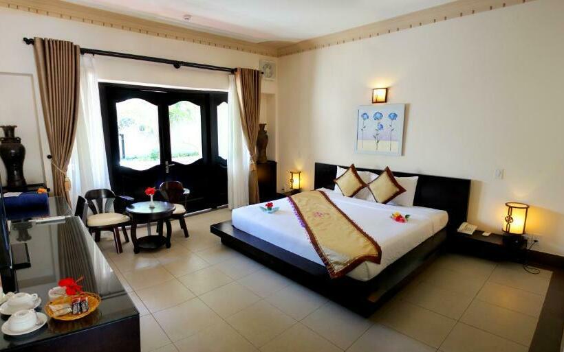 اتاق لوکس با بالکن, Champa Resort & Spa