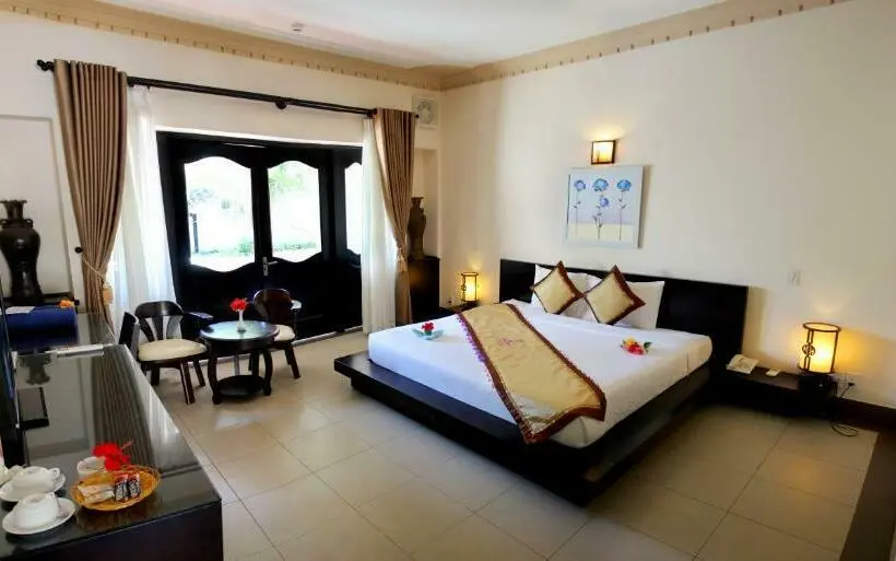 اتاق لوکس با بالکن, Champa Resort & Spa
