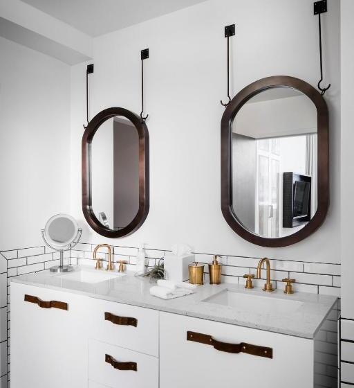 スイート, Halcyon A Hotel In Cherry Creek