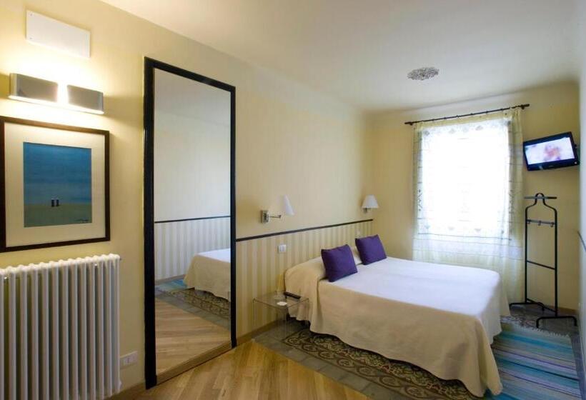 基本三人间, Alla Marina Bed And Breakfast