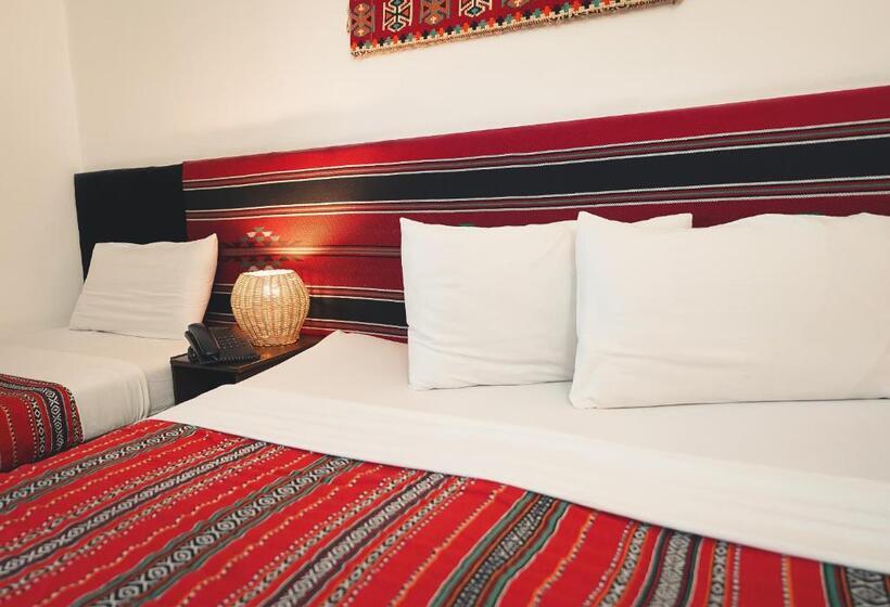 اتاق استاندارد سه نفره, Pasha Boutique