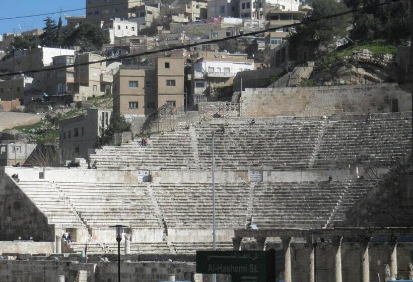 اتاق استاندارد سه نفره, Pasha Boutique