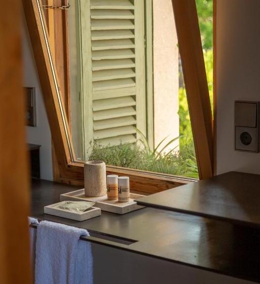 带露台的高档房间, Can Moio Turismo De Interior