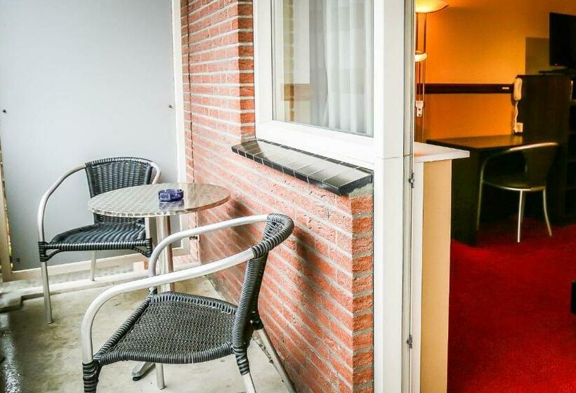 Номер Стандарт с Балконом, Frans Op Den Bult