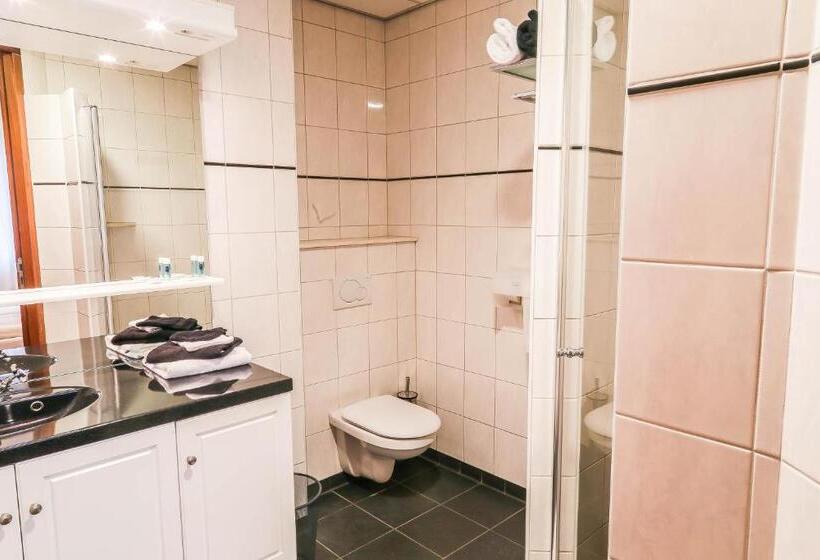 Номер Стандарт с Балконом, Frans Op Den Bult