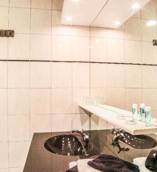 Quarto Estandar com Sacada, Frans Op Den Bult