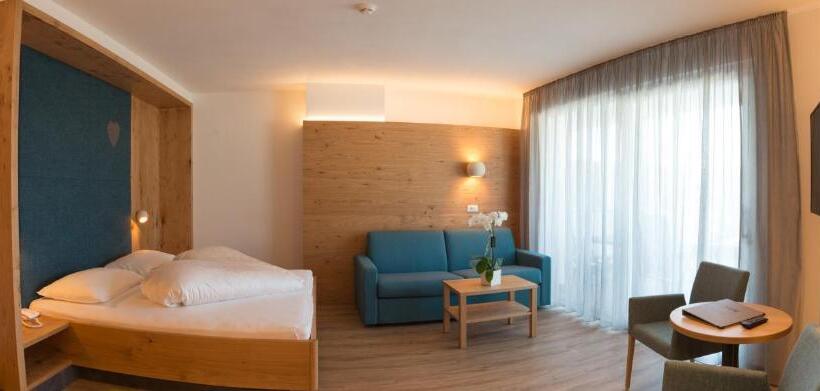 高级大房间, Garni Herz