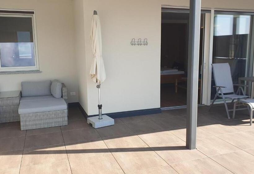 高级大房间, Garni Herz