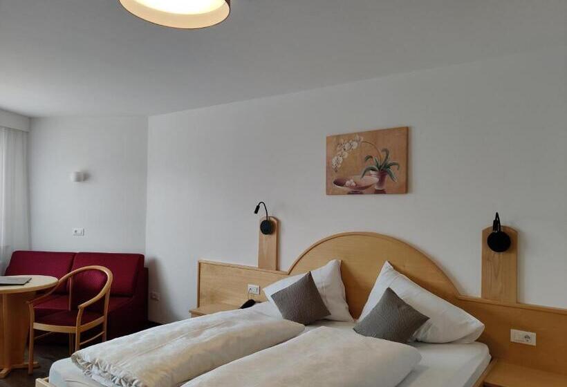 标准间带露台, Garni Herz