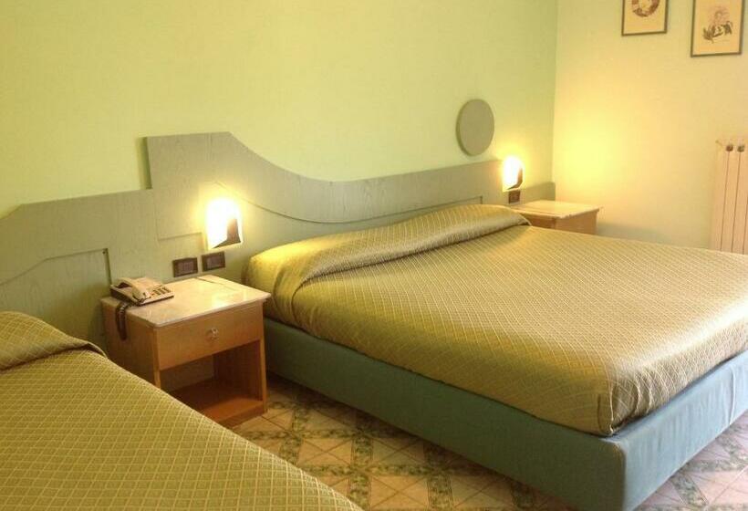 スタンダードトリプルルーム, Giovanna