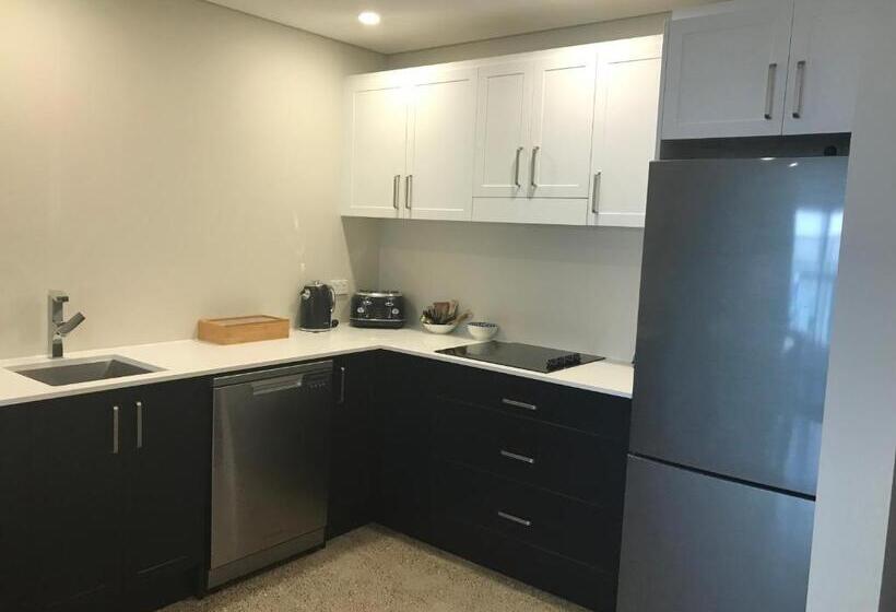 低层单卧公寓, Inn Scone