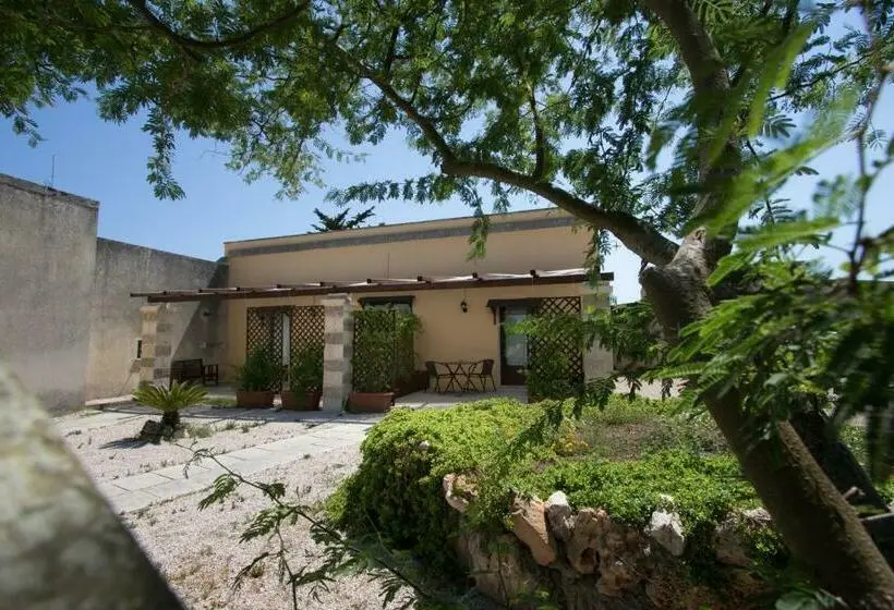 اتاق استاندارد, Bio Agriturismo Masseria La Palombara