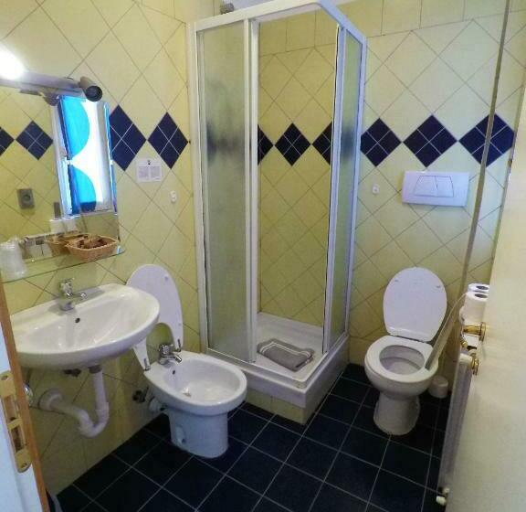 חדר סטנדרט יחיד, Mimosa