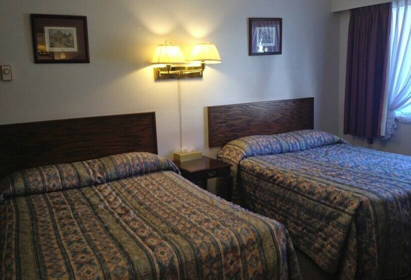 2ダブルベッドのスタンダードルーム, Red Roof Motor Inn